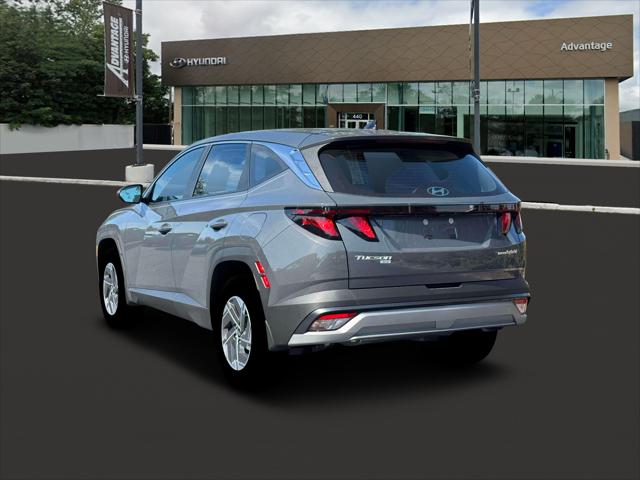 2026 Hyundai Tucson Hybrid Blue SE
