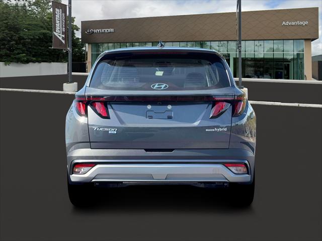 2026 Hyundai Tucson Hybrid Blue SE