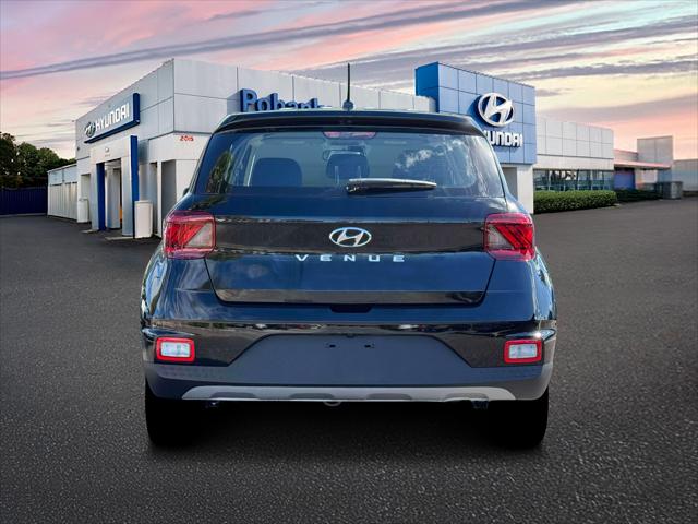 2026 Hyundai Venue SE