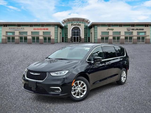 2025 Chrysler Pacifica Select for sale in Glenview, IL