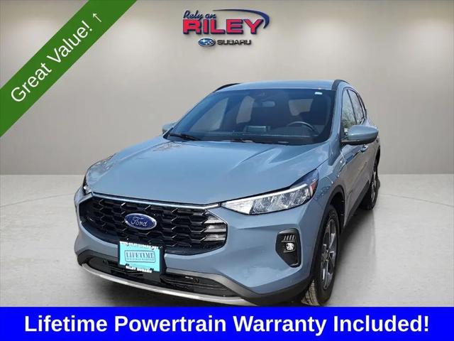 2025 Ford Escape ST-Line Select for sale in Dubuque, IA