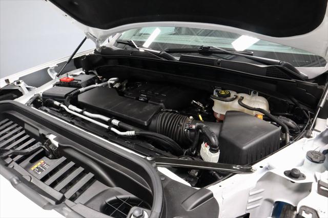 2023 GMC Sierra 1500 4WD Crew Cab Short Box Elevation with 3SB