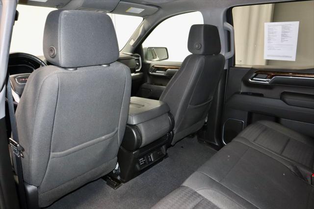 2023 GMC Sierra 1500 4WD Crew Cab Short Box Elevation with 3SB