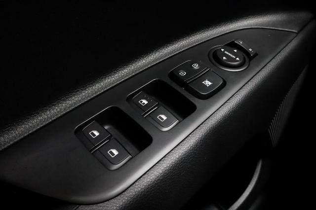 2023 Kia Rio LX