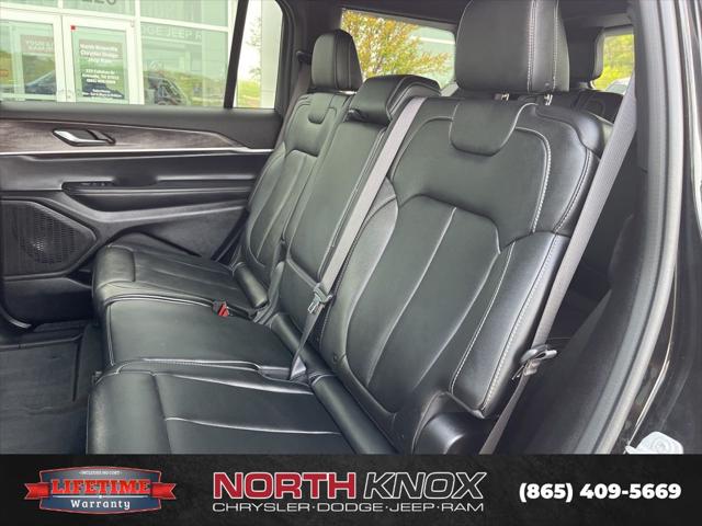 2025 Jeep Grand Cherokee L Limited 4x4