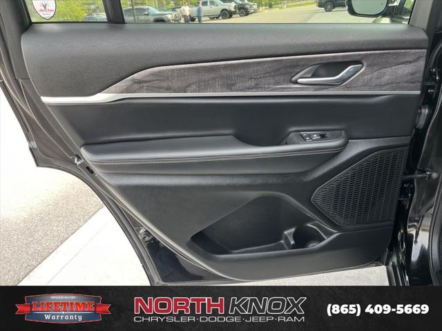 2025 Jeep Grand Cherokee L Limited 4x4