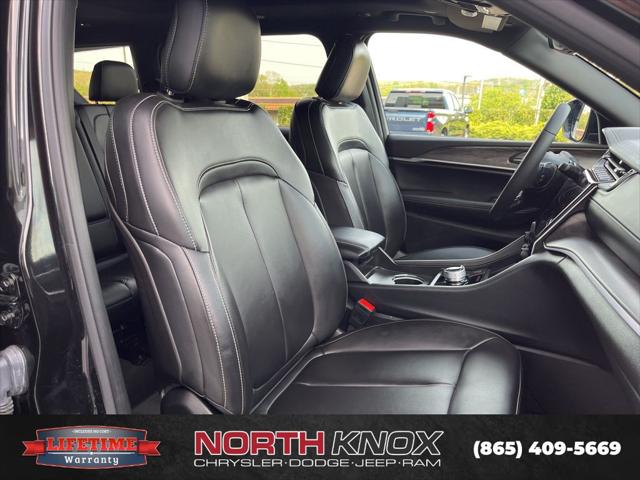 2025 Jeep Grand Cherokee L Limited 4x4