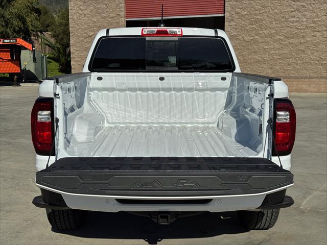 2026 GMC Canyon AT4, 4WD