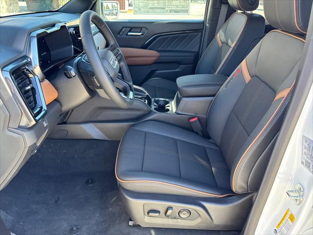 2026 GMC Canyon AT4, 4WD