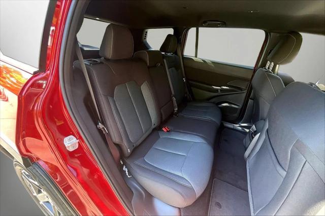New 2026 Red Hot Pearl-Coat Exterior Paint Jeep  image 17