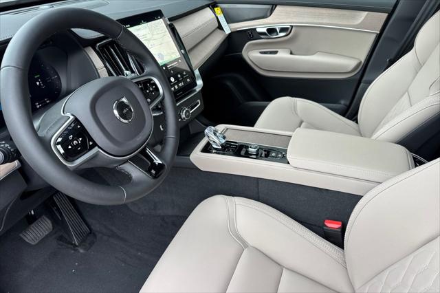 2026 Volvo XC90 Plug-In Hybrid Plus, T8 AWD, Electric/Gasoline, Bright, 7 Seats
