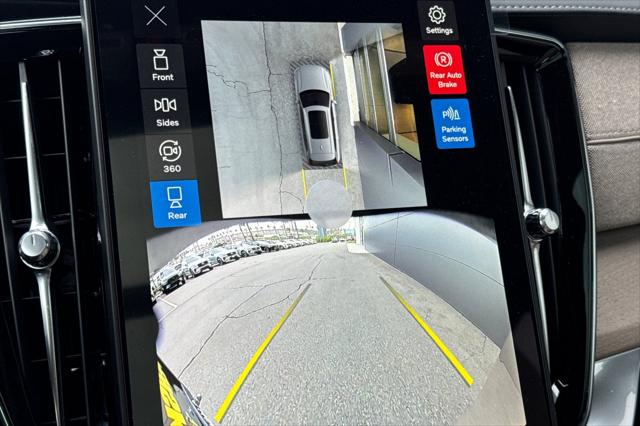 2026 Volvo XC90 Plug-In Hybrid Plus, T8 AWD, Electric/Gasoline, Bright, 7 Seats