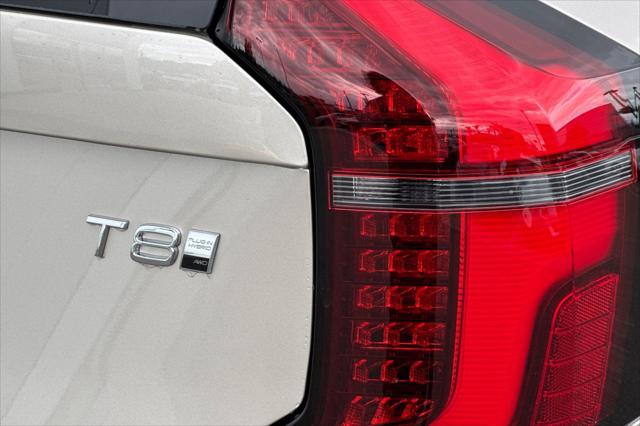 2026 Volvo XC90 Plug-In Hybrid Plus, T8 AWD, Electric/Gasoline, Bright, 7 Seats