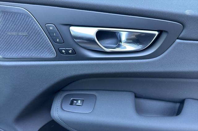 2026 Volvo XC60 Plug-In Hybrid Ultra, T8 AWD Electric/Gasoline, Dark