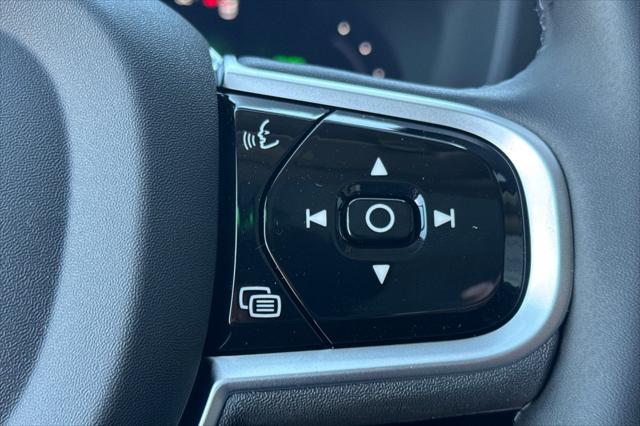 2026 Volvo XC60 Plug-In Hybrid Ultra, T8 AWD Electric/Gasoline, Dark