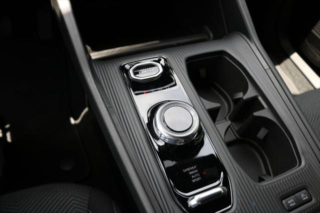2026 Jeep Cherokee Laredo 4x4