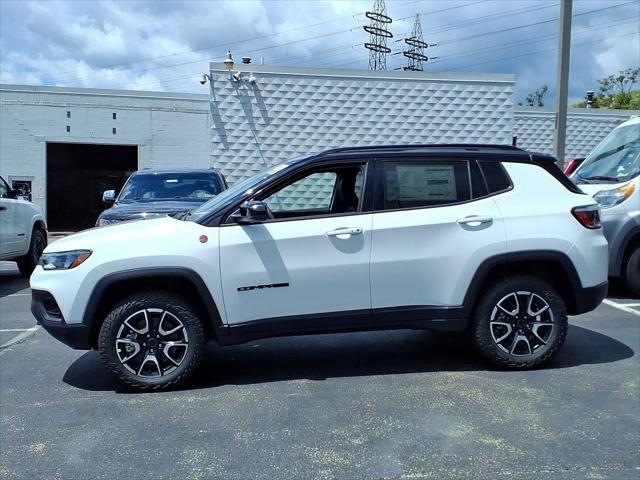 2026 Jeep Compass COMPASS TRAILHAWK 4X4 2026 Jeep Compass COMPASS TRAILHAWK 4X4