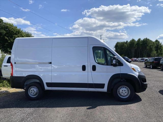 2026 RAM ProMaster 2500 RAM PROMASTER 2500 TRADESMAN CARGO VAN HIGH ROOF 136 WB