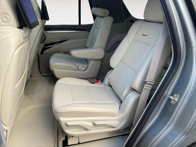 2026 Cadillac Escalade Platinum Luxury