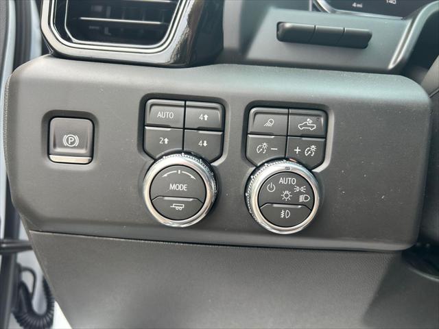 2026 GMC Sierra 1500 Crew Cab, Short Bed, AT4, 4WD