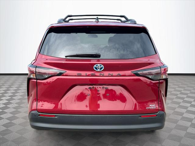 2023 Toyota Sienna XLE