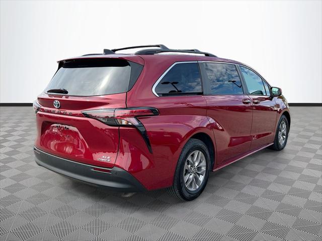 2023 Toyota Sienna XLE