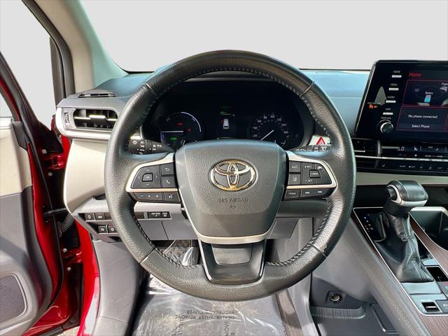2023 Toyota Sienna XLE