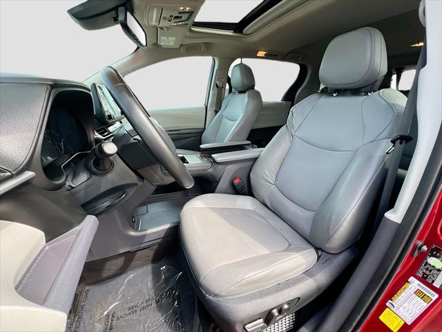 2023 Toyota Sienna XLE