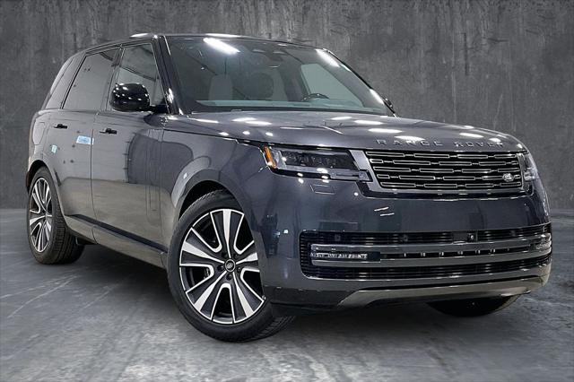 2025 Land Rover Range Rover P400 SE
