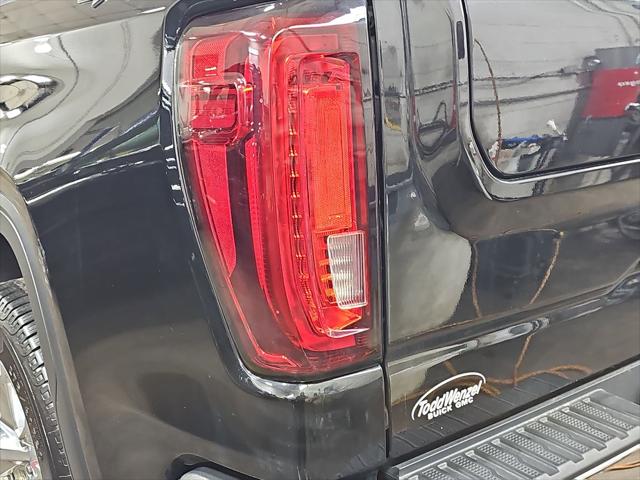 2022 GMC Sierra 1500 Limited 4WD Crew Cab Short Box SLT
