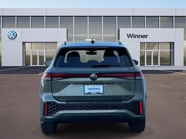 2026 Volkswagen Tiguan SE R-Line Black
