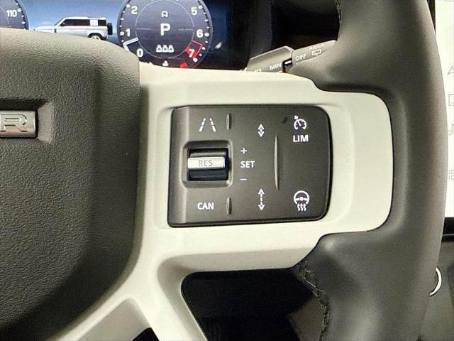 2026 Land Rover Defender P400 X-Dynamic SE