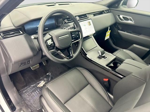 2026 Land Rover Range Rover Velar P250 Dynamic SE