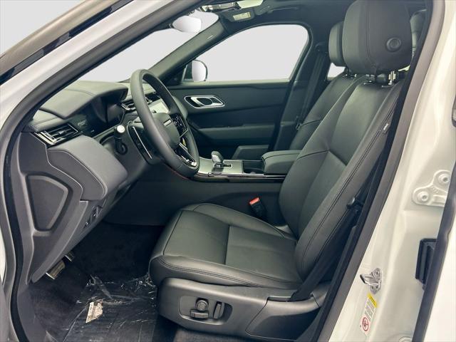 2026 Land Rover Range Rover Velar P250 Dynamic SE