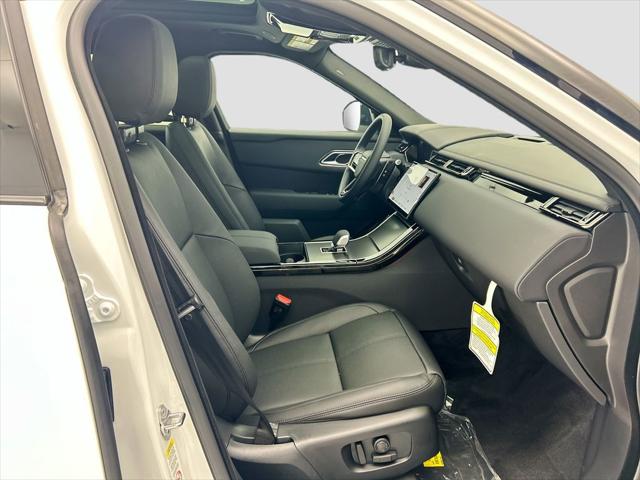 2026 Land Rover Range Rover Velar P250 Dynamic SE