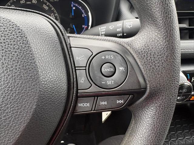 2025 Toyota RAV4 Hybrid LE