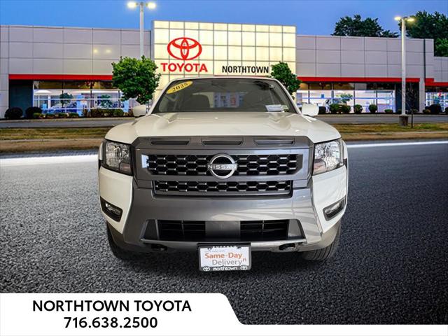 2025 Nissan Frontier Crew Cab SV 4x4