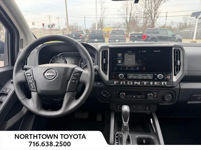 2025 Nissan Frontier Crew Cab SV 4x4
