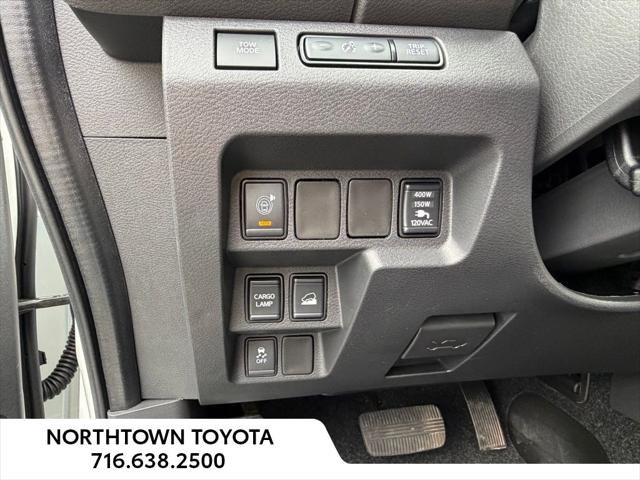 2025 Nissan Frontier Crew Cab SV 4x4