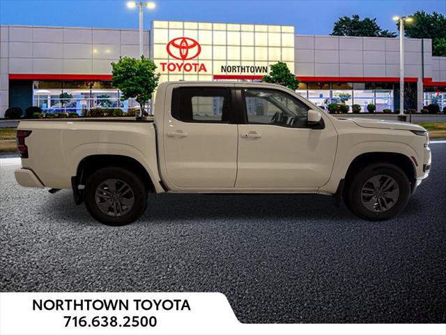 2025 Nissan Frontier Crew Cab SV 4x4