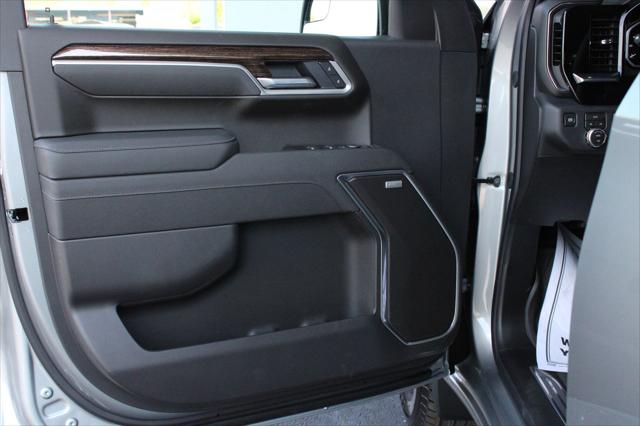 2026 GMC Sierra 1500 Crew Cab, Standard Bed, Elevation, 4WD