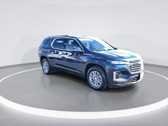 2023 Chevrolet Traverse AWD LT Cloth