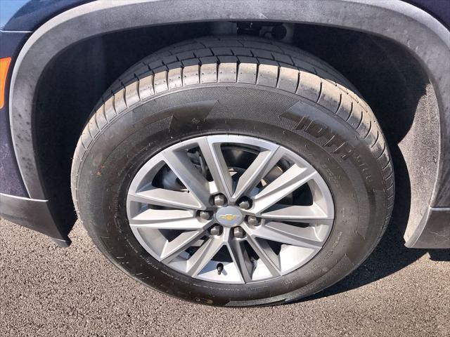 2023 Chevrolet Traverse AWD LT Cloth