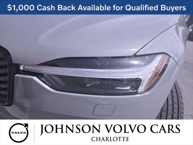 2026 Volvo XC60 B5 Plus