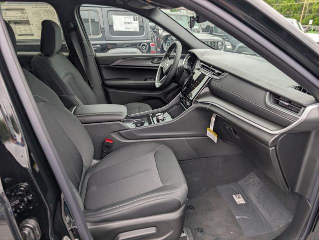 2026 Jeep Grand Cherokee GRAND CHEROKEE LAREDO 4X4 2026 Jeep Grand Cherokee GRAND CHEROKEE LAREDO 4X4