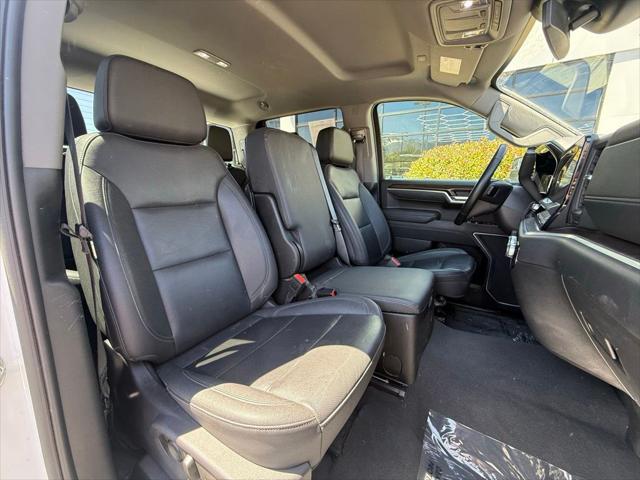 2025 GMC Sierra 1500 4WD Crew Cab Short Box SLT