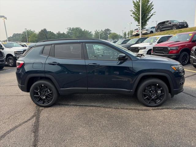 2026 Jeep Compass COMPASS LATITUDE ALTITUDE 4X4 2026 Jeep Compass COMPASS LATITUDE ALTITUDE 4X4