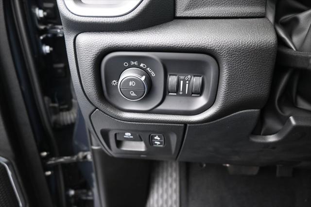 2026 Ram 1500 Laramie Crew Cab 4x4 5'7" Box