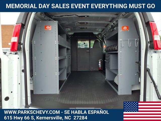 2026 Chevrolet Express Cargo Van 2500 Extended Wheelbase, WT, RWD