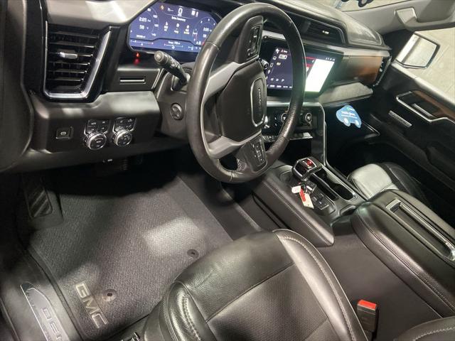 2022 GMC Sierra 1500 4WD Crew Cab Short Box Denali